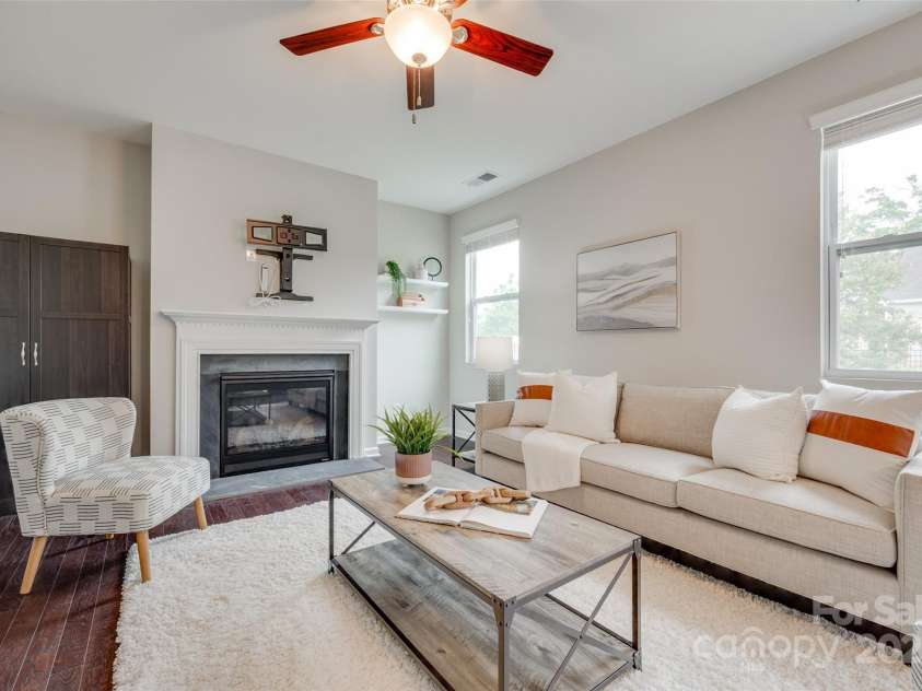 1507 Arcadia Bluff Drive, York, SC 29745.  MLS# CAR4252388, YatesRealty ID 12550. Family Room with Fireplace and natural light