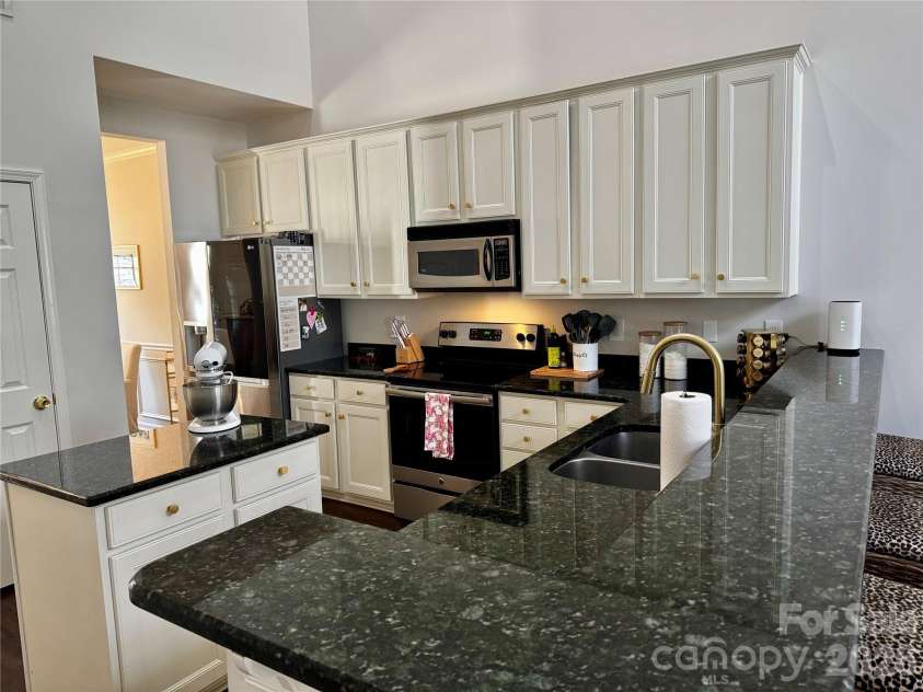 337 Rose Garden Court, Rock Hill, SC 29732.  MLS# CAR4361954, YatesRealty ID 12551. 