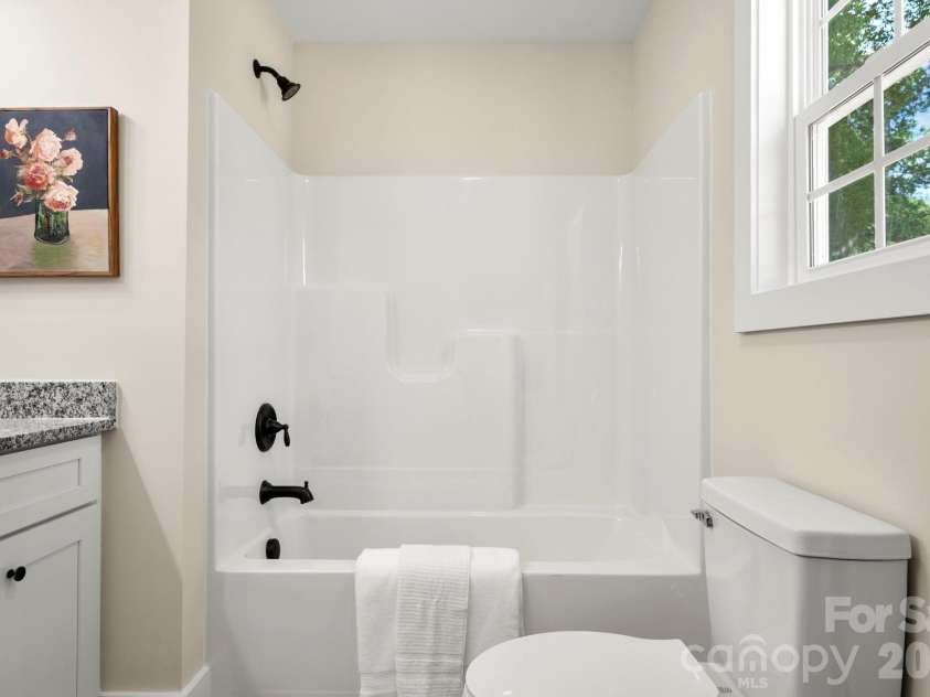 320 Sharon Road, York, SC 29745.  MLS# CAR4369530, YatesRealty ID 12552. 