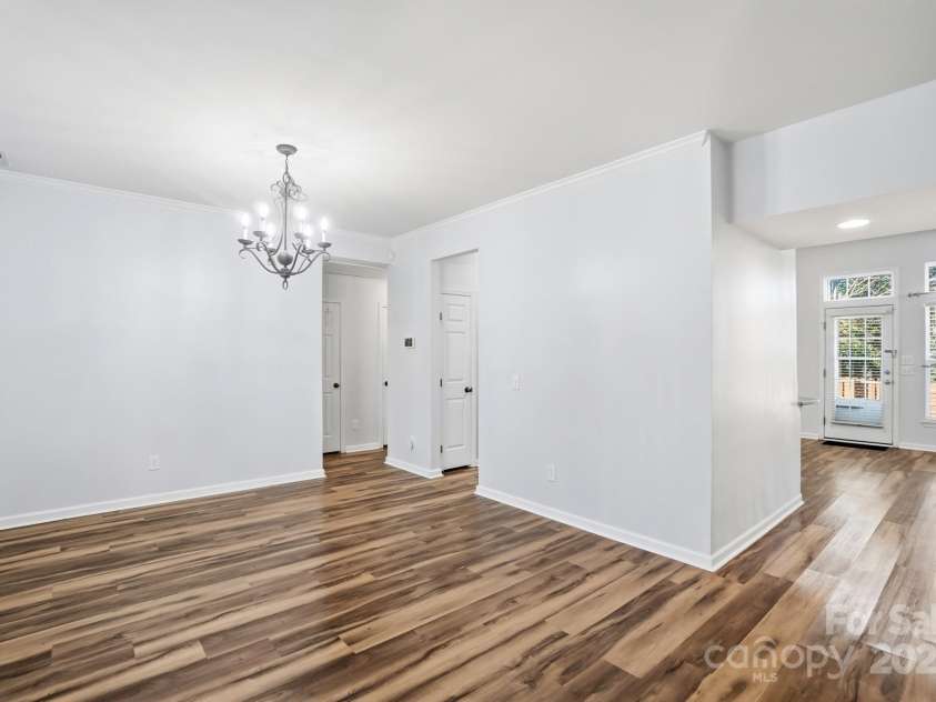 630 Springhouse Place, Clover, SC 29710.  MLS# CAR4278014, YatesRealty ID 12553. Dining Room