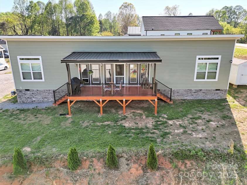 380 Carolina Avenue, Marion, NC 28752.  MLS# CAR4249515, YatesRealty ID 12554. 