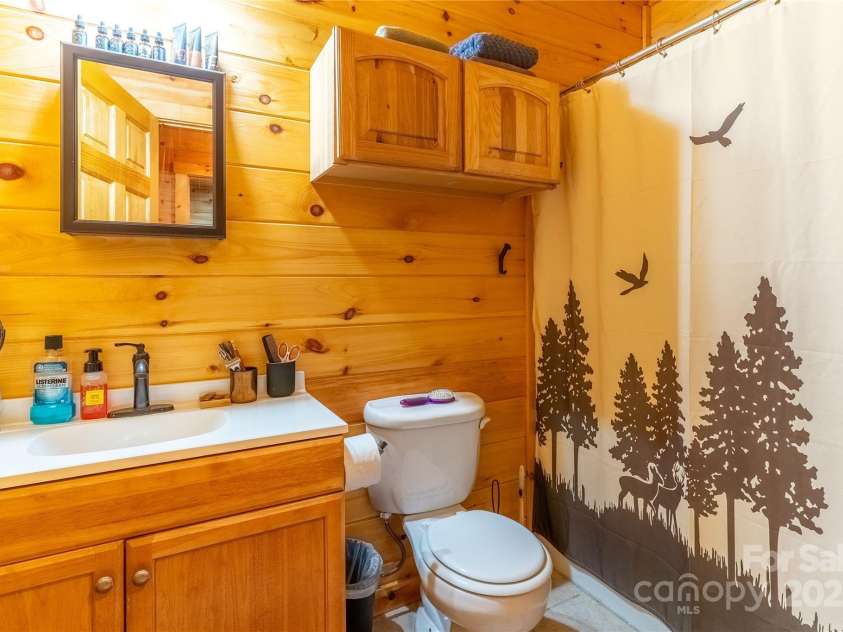 257 Adirondack Trail, Nebo, NC 28761.  MLS# CAR4222411, YatesRealty ID 12556. 