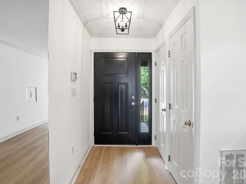 405 Sweetgum Drive, Fort Mill, SC 29715.  MLS# CAR4369831, YatesRealty ID 12556. 