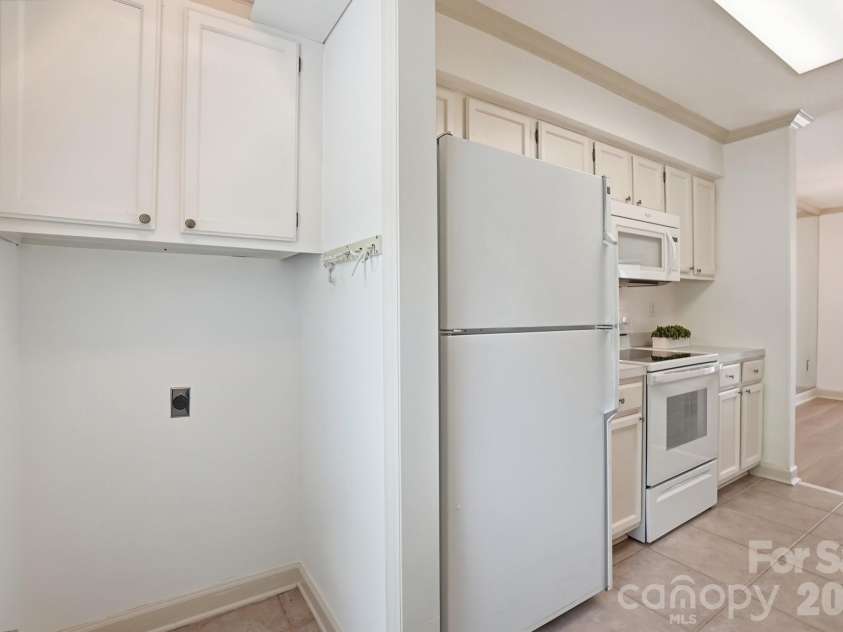405 Sweetgum Drive, Fort Mill, SC 29715.  MLS# CAR4369831, YatesRealty ID 12556. 