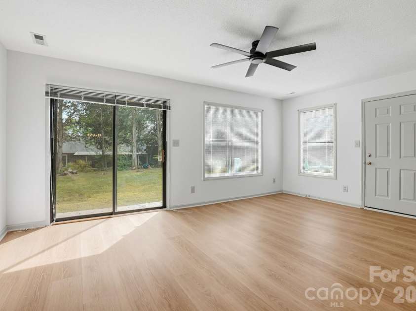 405 Sweetgum Drive, Fort Mill, SC 29715.  MLS# CAR4369831, YatesRealty ID 12556. 