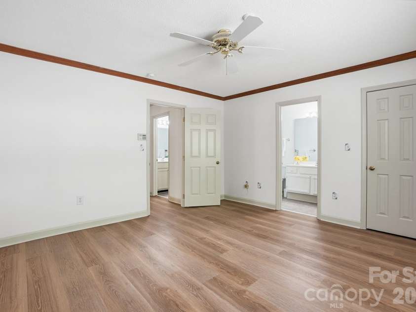 405 Sweetgum Drive, Fort Mill, SC 29715.  MLS# CAR4369831, YatesRealty ID 12556. 