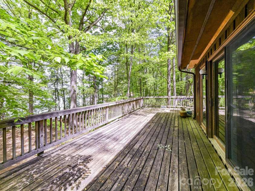 2862 Cherry Lane, Denver, NC 28037.  MLS# CAR4368364, YatesRealty ID 12557. 