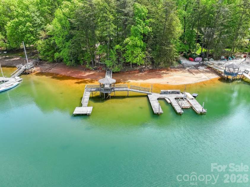 2862 Cherry Lane, Denver, NC 28037.  MLS# CAR4368364, YatesRealty ID 12557. 