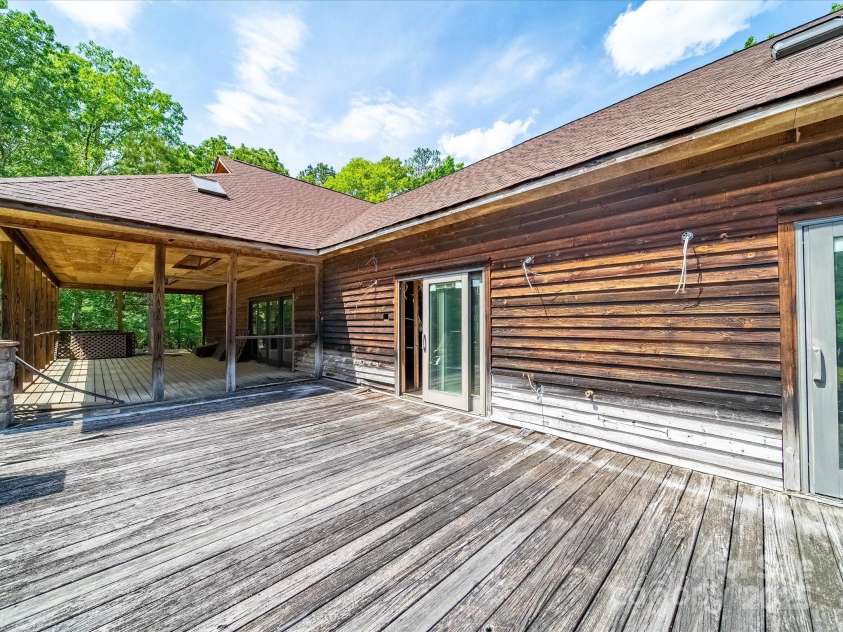 1055 Stone House Road, Chapin, SC 29036.  MLS# CAR4258252, YatesRealty ID 12558. 