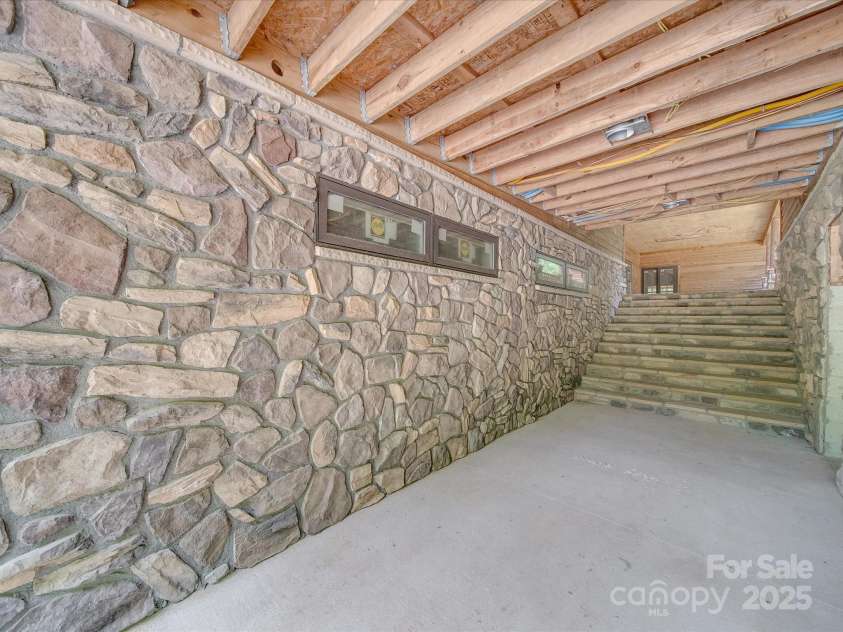 1055 Stone House Road, Chapin, SC 29036.  MLS# CAR4258252, YatesRealty ID 12558. 