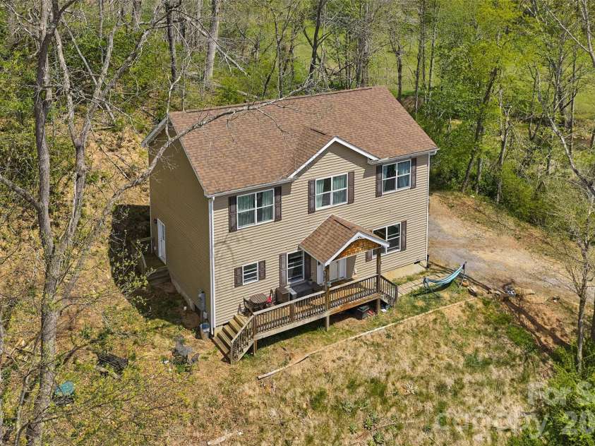 26 Brigman Road, Weaverville, NC 28787.  MLS# CAR4371036, YatesRealty ID 12559. 