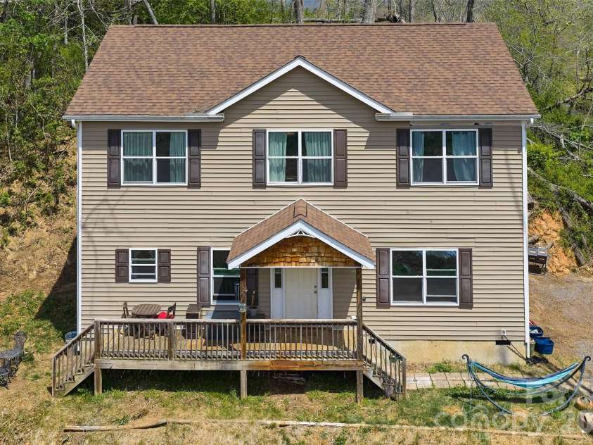 26 Brigman Road, Weaverville, NC 28787.  MLS# CAR4371036, YatesRealty ID 12559. 