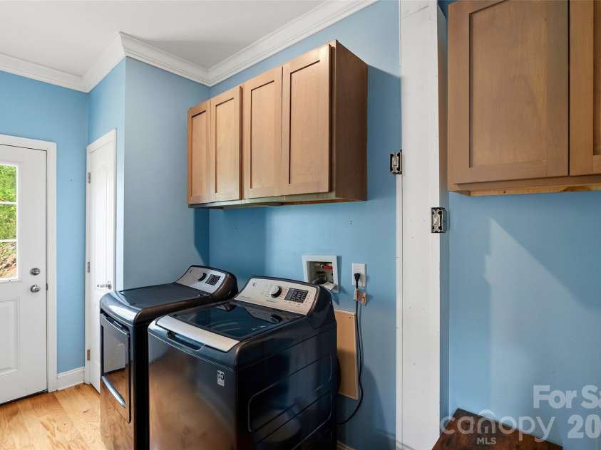 26 Brigman Road, Weaverville, NC 28787.  MLS# CAR4371036, YatesRealty ID 12559. 