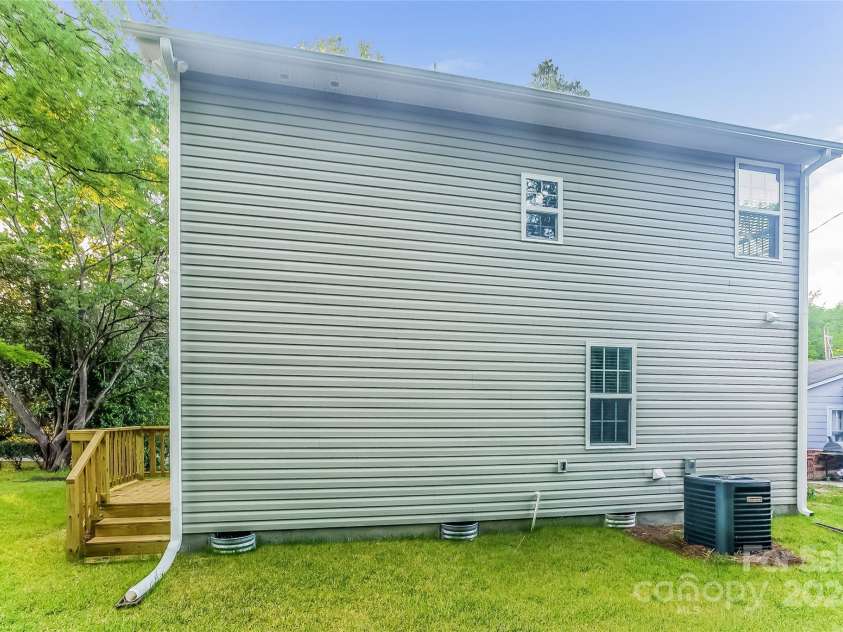 358 Camden Court, Concord, NC 28027.  MLS# CAR4207108, YatesRealty ID 12559. 