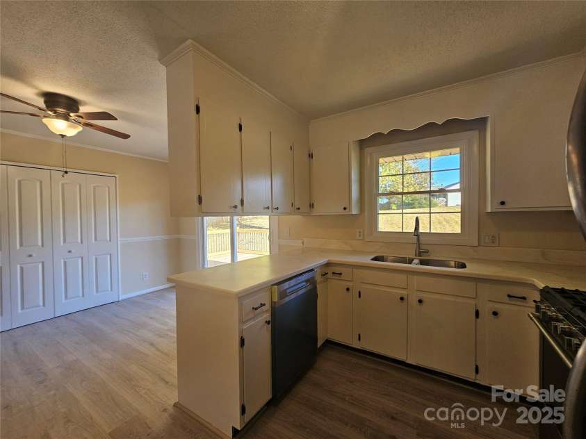 3025 Downing Street, Shelby, NC 28152.  MLS# CAR4318348, YatesRealty ID 1256. 