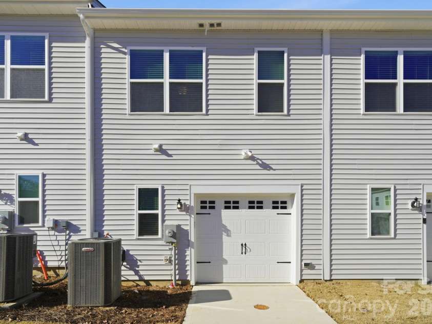 5107 Orchardview Way, Charlotte, NC 28216.  MLS# CAR4241432, YatesRealty ID 12561. Rear Exterior