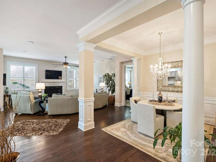 4122 Banfield Place, Charlotte, NC 28226.  MLS# CAR4252239, YatesRealty ID 12562. Open Floor Plan