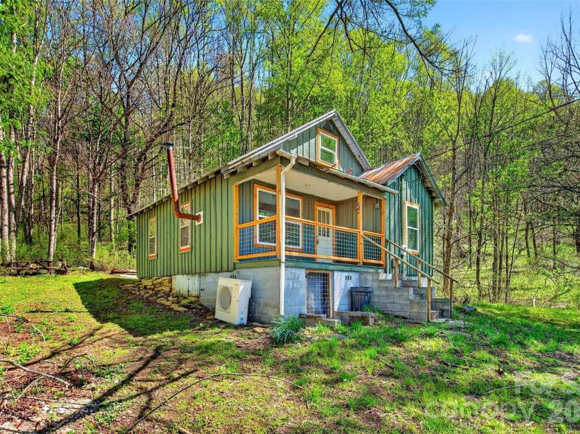 488 Cad Campbell Road, Bakersville, NC 28705.  MLS# CAR4370860, YatesRealty ID 12564. 
