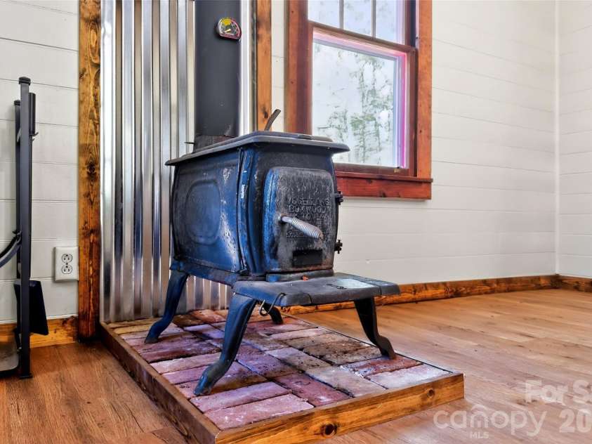 488 Cad Campbell Road, Bakersville, NC 28705.  MLS# CAR4370860, YatesRealty ID 12564. 
