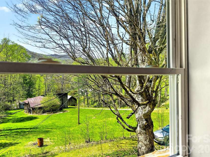 488 Cad Campbell Road, Bakersville, NC 28705.  MLS# CAR4370860, YatesRealty ID 12564. 