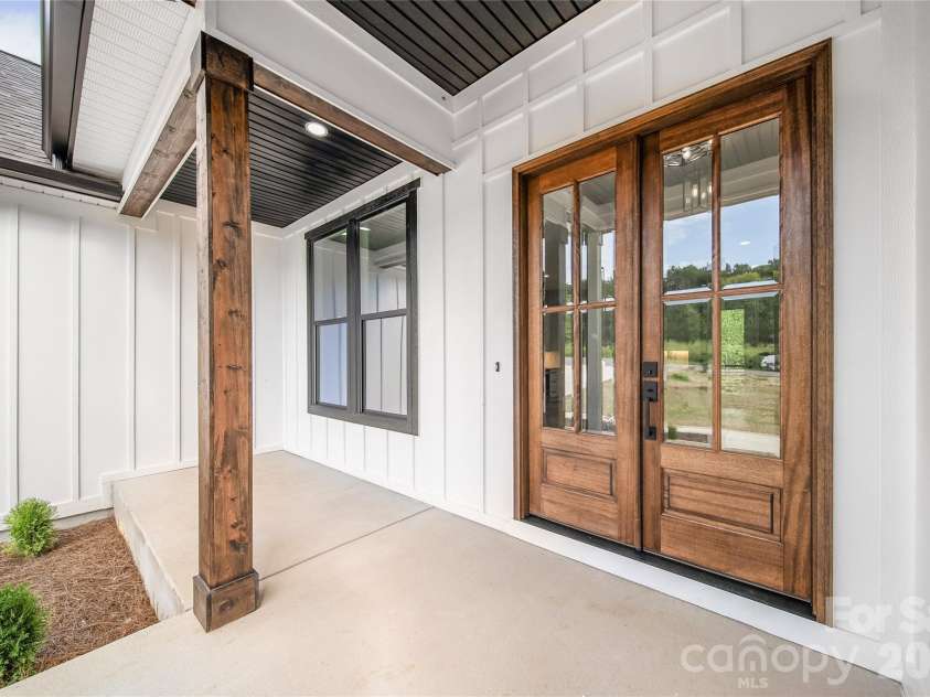 1132 Reba Lane, Kannapolis, NC 28081.  MLS# CAR4397783, YatesRealty ID 12565. 