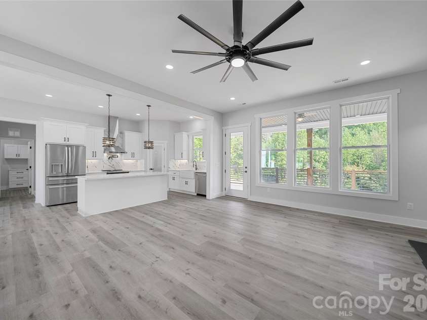 1132 Reba Lane, Kannapolis, NC 28081.  MLS# CAR4397783, YatesRealty ID 12565. 