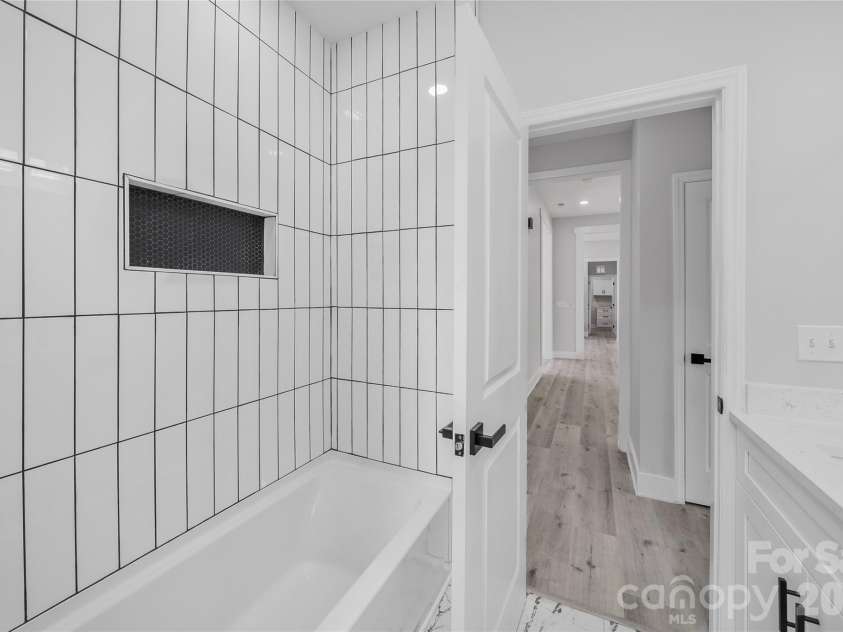 1132 Reba Lane, Kannapolis, NC 28081.  MLS# CAR4397783, YatesRealty ID 12565. 