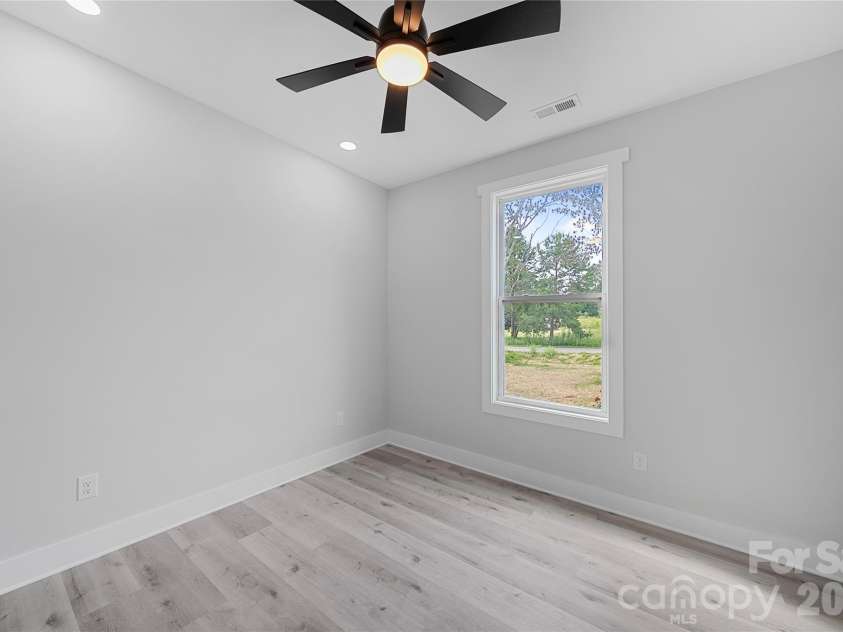 1132 Reba Lane, Kannapolis, NC 28081.  MLS# CAR4397783, YatesRealty ID 12565. 