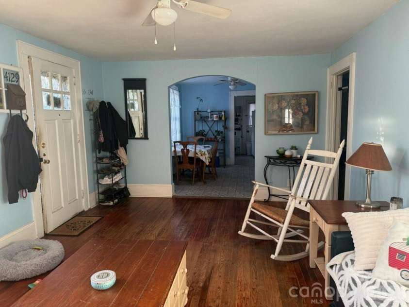 4932 Jane Avenue, Charlotte, NC 28269.  MLS# CAR4359077, YatesRealty ID 12566. 