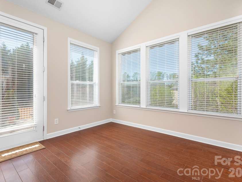 109 Edenton Lane, Mooresville, NC 28117.  MLS# CAR4361230, YatesRealty ID 12567. 