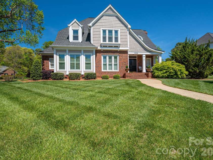 1242 Lochshire Lane, Gastonia, NC 28054.  MLS# CAR4366491, YatesRealty ID 12568. 