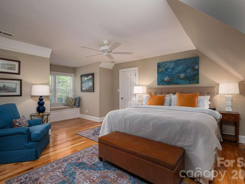 1242 Lochshire Lane, Gastonia, NC 28054.  MLS# CAR4366491, YatesRealty ID 12568. 