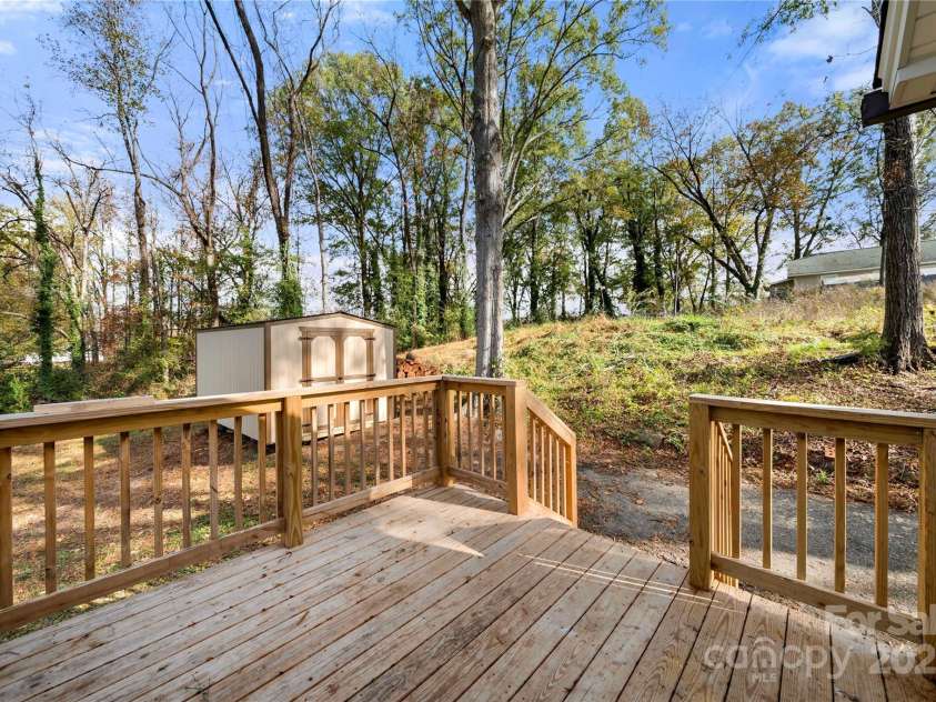 108 Maryland Avenue, Bessemer City, NC 28016.  MLS# CAR4199218, YatesRealty ID 12569. 