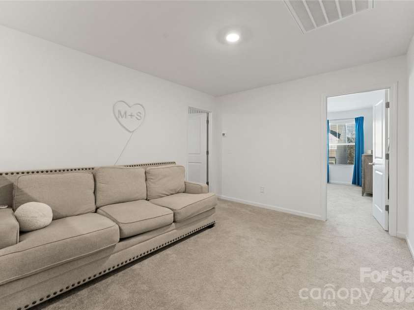 567 Scotch Meadows Loop, Monroe, NC 28110.  MLS# CAR4355238, YatesRealty ID 12569. 