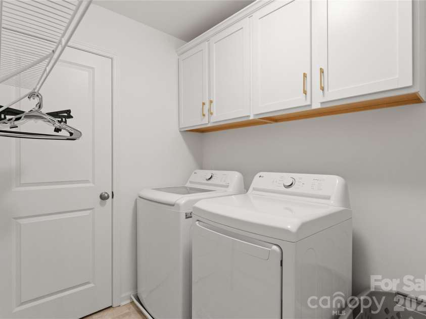 567 Scotch Meadows Loop, Monroe, NC 28110.  MLS# CAR4355238, YatesRealty ID 12569. 
