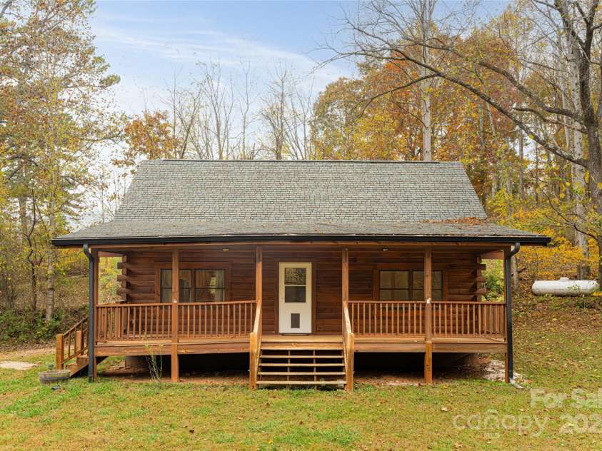 16 Mieko Drive, Candler, NC 28715.  MLS# CAR4195556, YatesRealty ID 1257. 