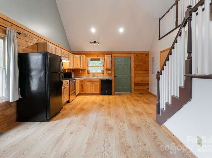 16 Mieko Drive, Candler, NC 28715.  MLS# CAR4195556, YatesRealty ID 1257. 