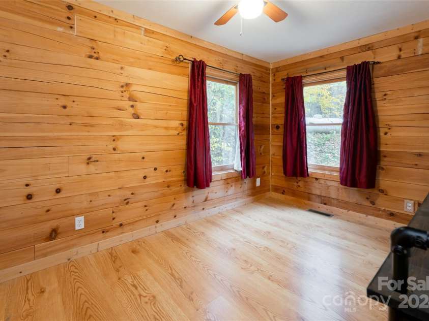 16 Mieko Drive, Candler, NC 28715.  MLS# CAR4195556, YatesRealty ID 1257. 