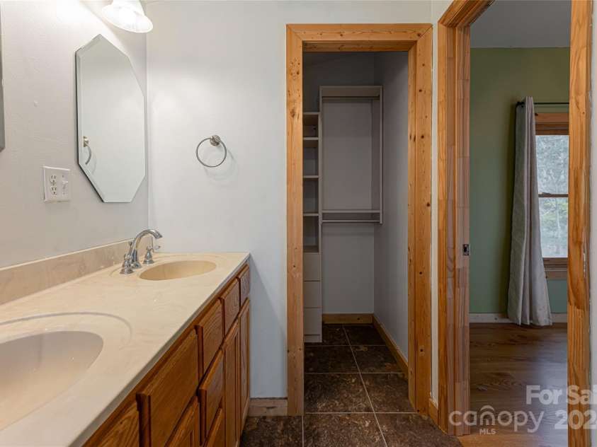 16 Mieko Drive, Candler, NC 28715.  MLS# CAR4195556, YatesRealty ID 1257. 