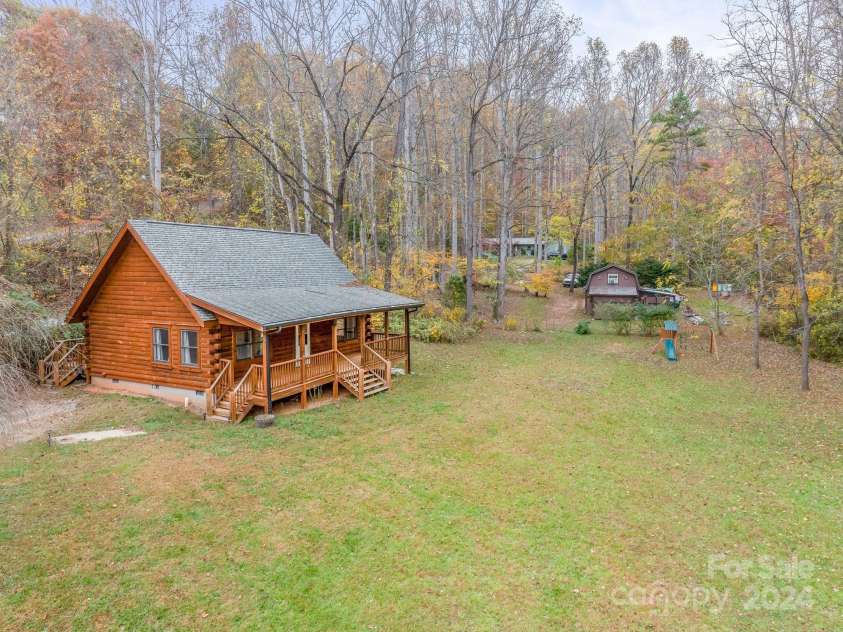 16 Mieko Drive, Candler, NC 28715.  MLS# CAR4195556, YatesRealty ID 1257. 