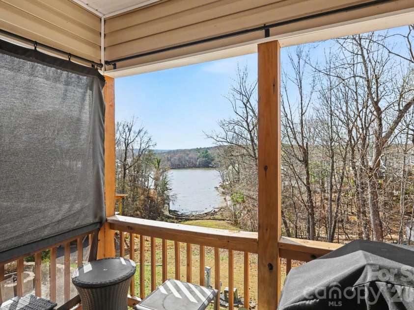130 Eagle Drive, New London, NC 28127.  MLS# CAR4356217, YatesRealty ID 12570. 