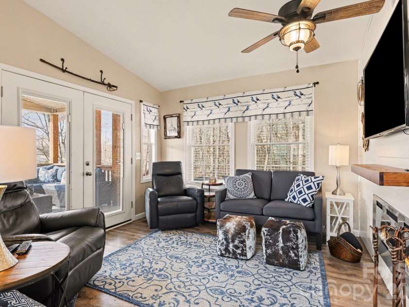 130 Eagle Drive, New London, NC 28127.  MLS# CAR4356217, YatesRealty ID 12570. 