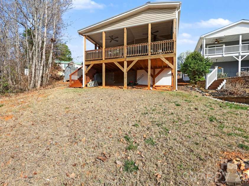 130 Eagle Drive, New London, NC 28127.  MLS# CAR4356217, YatesRealty ID 12570. 