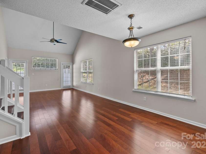 11929 Kings Castle Court, Charlotte, NC 28277.  MLS# CAR4240626, YatesRealty ID 12571. 