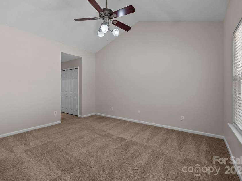 11929 Kings Castle Court, Charlotte, NC 28277.  MLS# CAR4240626, YatesRealty ID 12571. 