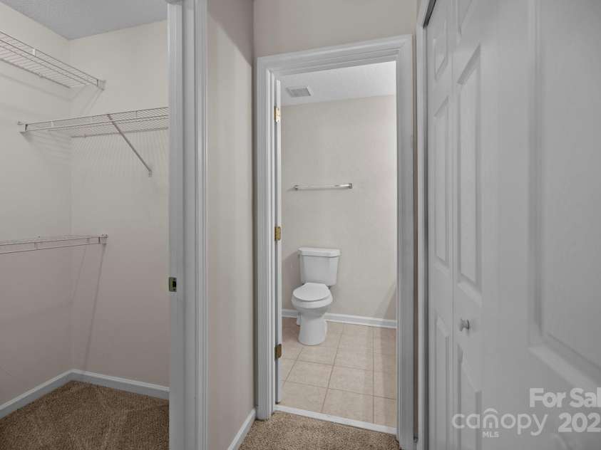 11929 Kings Castle Court, Charlotte, NC 28277.  MLS# CAR4240626, YatesRealty ID 12571. 