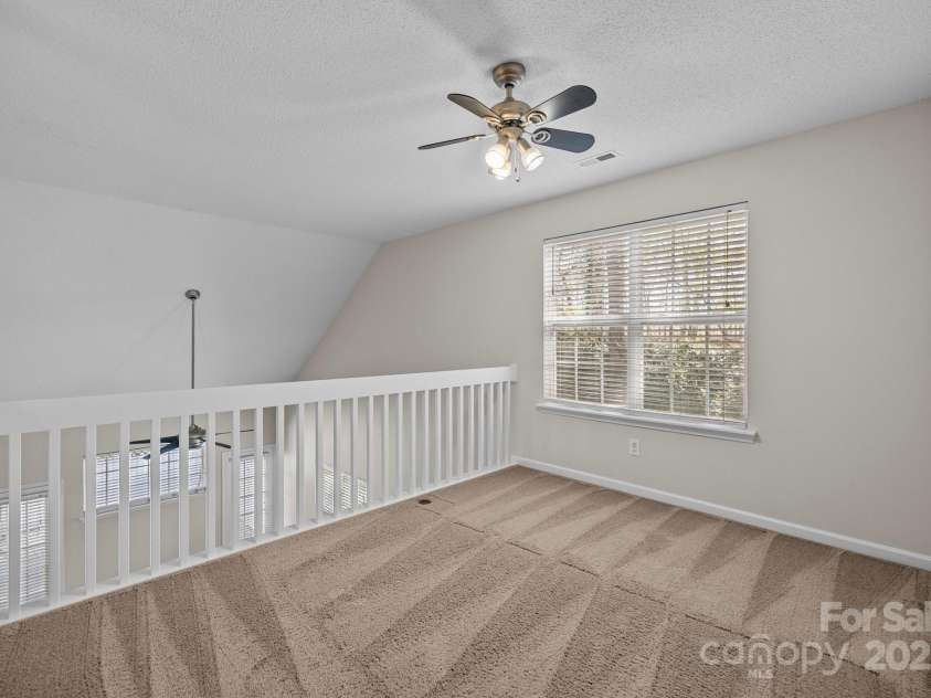 11929 Kings Castle Court, Charlotte, NC 28277.  MLS# CAR4240626, YatesRealty ID 12571. 