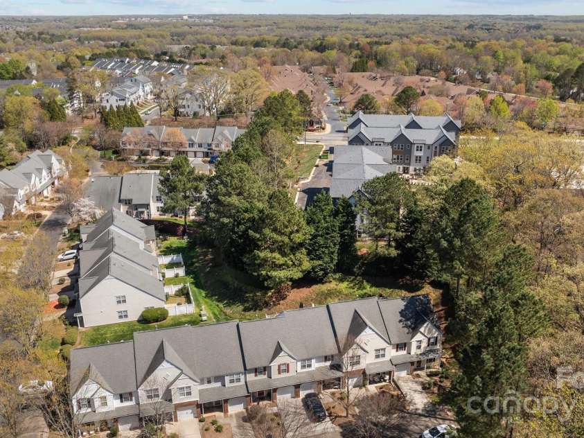 11929 Kings Castle Court, Charlotte, NC 28277.  MLS# CAR4240626, YatesRealty ID 12571. 