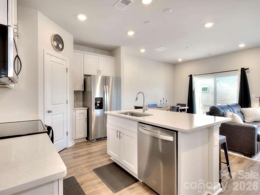 479 Tayberry Lane, Fort Mill, SC 29715.  MLS# CAR4362219, YatesRealty ID 12571. 