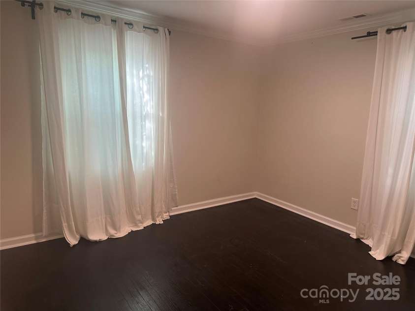 1401 Anderson Street, Charlotte, NC 28205.  MLS# CAR4245310, YatesRealty ID 12572. 